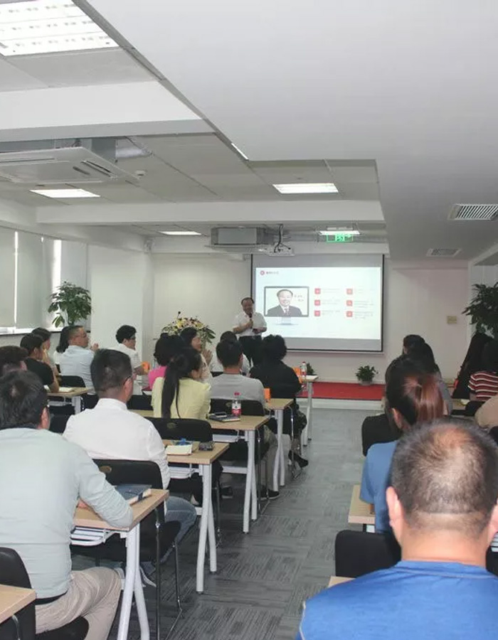 维情社工，3年内培训10万专业人才